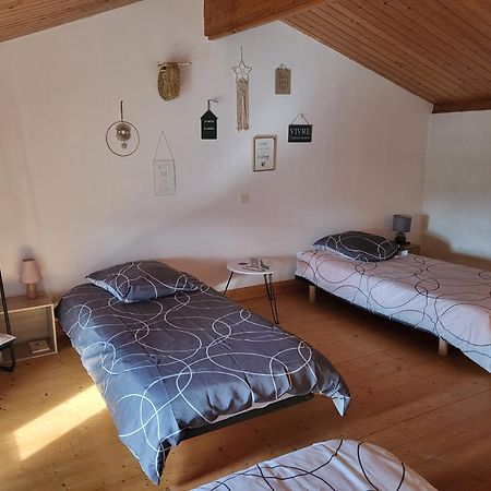 Gite Chamarel Les Aubiers Zewnętrze zdjęcie